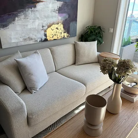 דירה Downtown Design Sea View Aurora