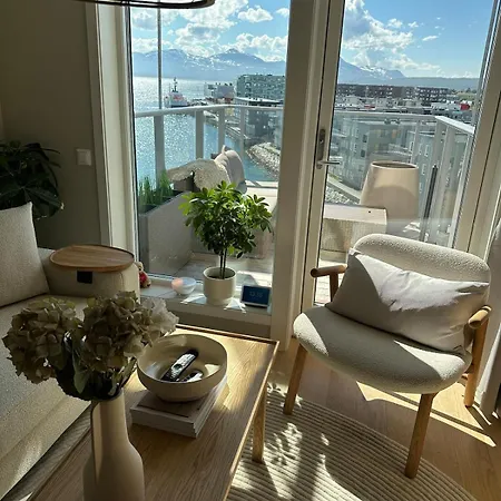Downtown Design Sea View Aurora * Tromsø