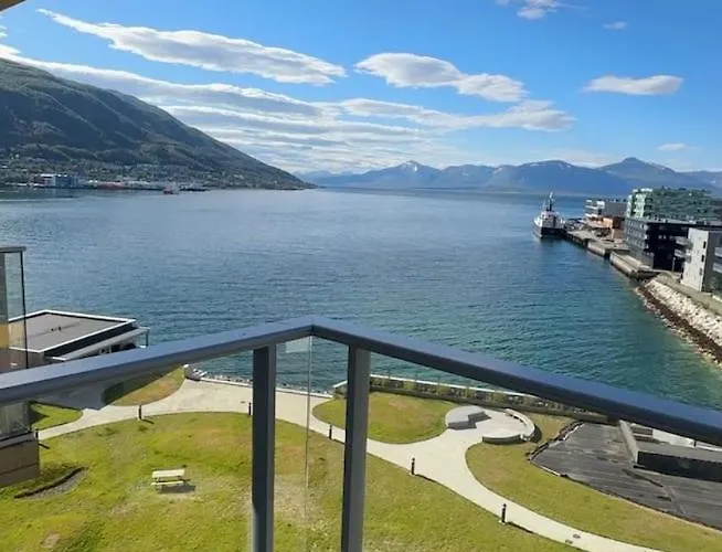 Downtown Design Sea View Aurora Apartamento Tromsø