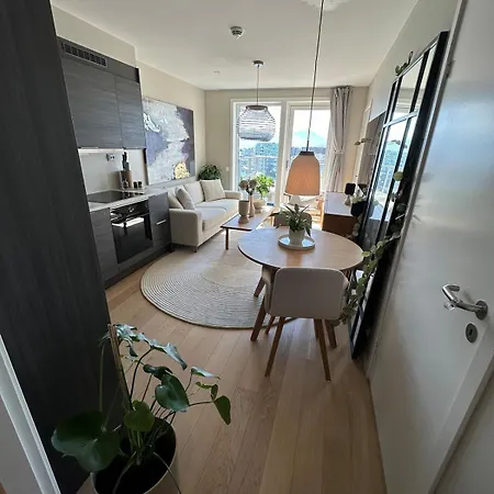 Downtown Design Sea View Aurora 트롬쇠