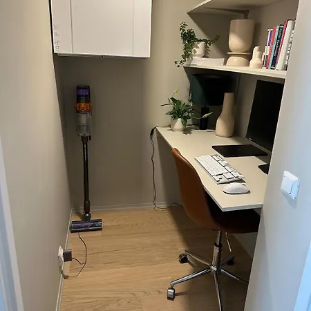 Downtown Design Sea View Aurora 아파트 *